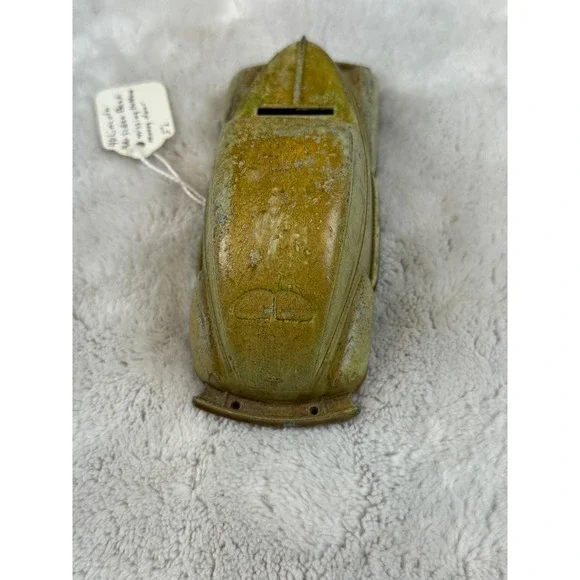 Vintage 1940 Lincoln 4-Door Sedan Diecast Metal Coin Bank Gold Tone 5 Inch - Picture 4 of 6